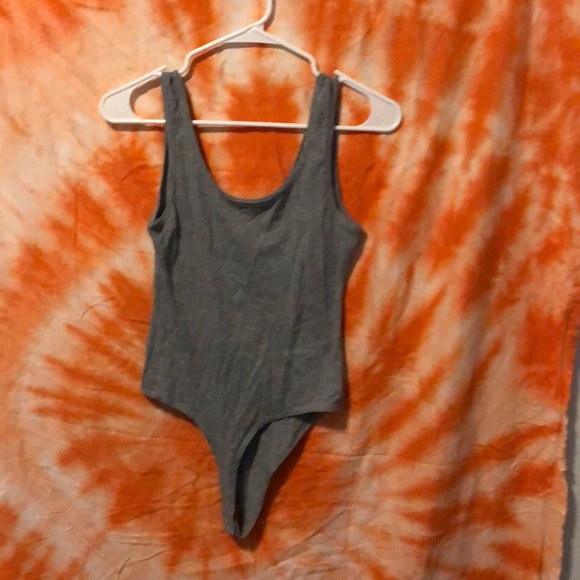 Hot Gal Tops - NWOT light grey bodysuit